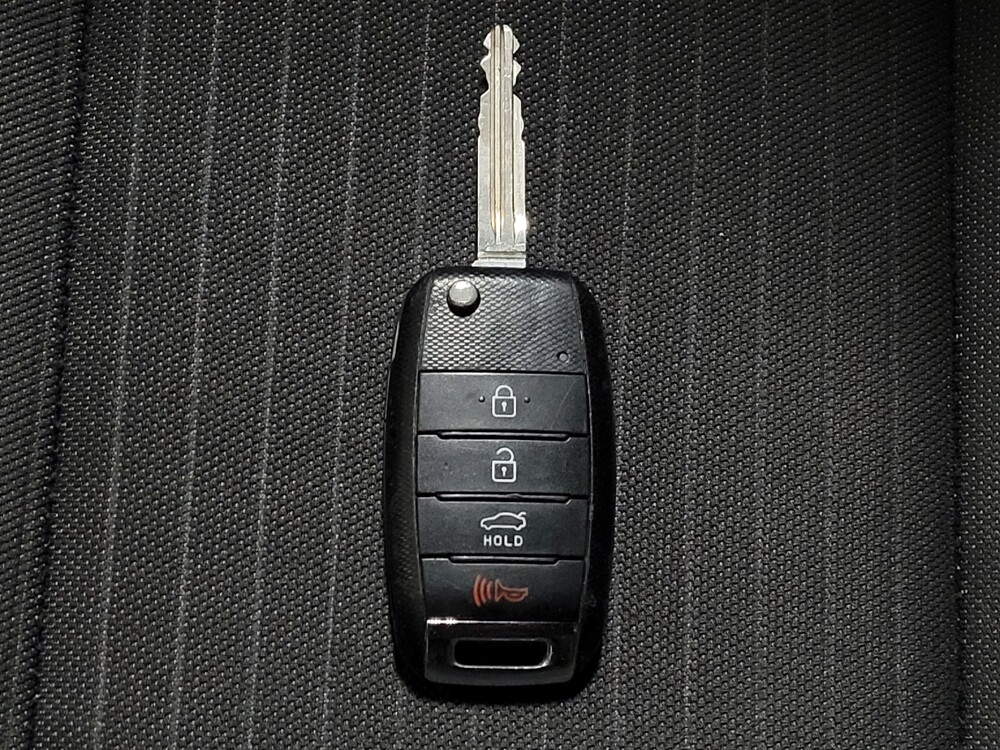 2015 Kia Forte in Jacksonville, FL 32225 - 18134591 32