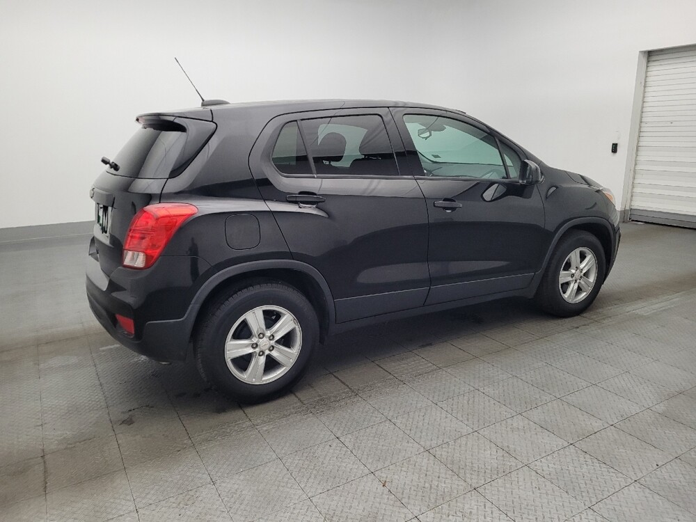 2020 Chevrolet Trax in Pensacola, FL 32505 - 18134592 10