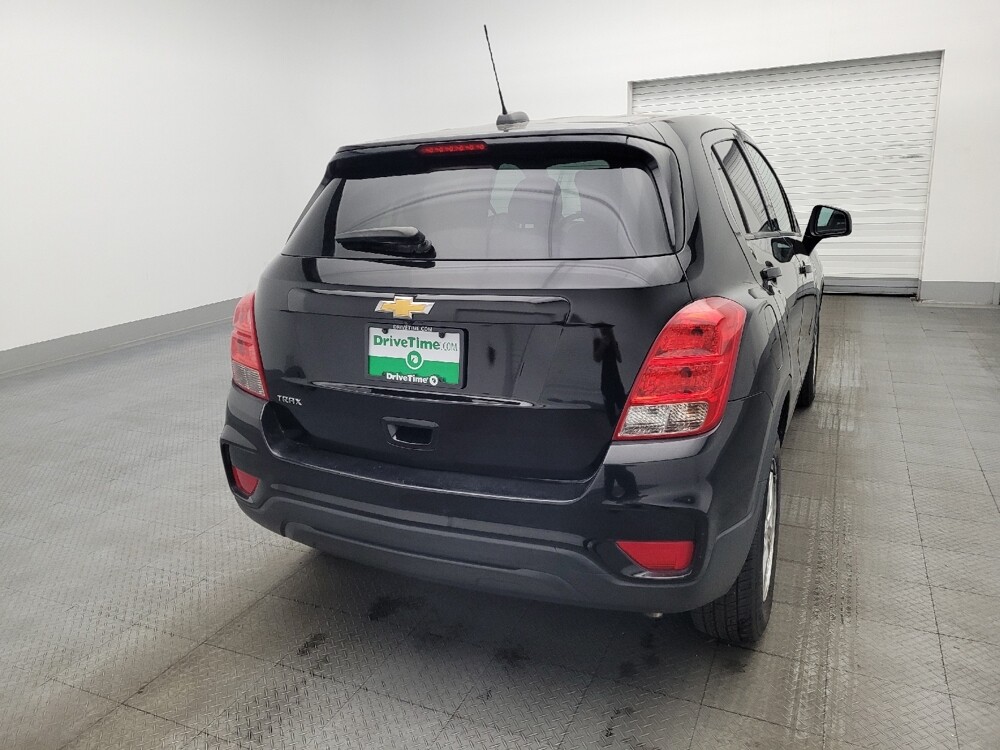 2020 Chevrolet Trax in Pensacola, FL 32505 - 18134592 7