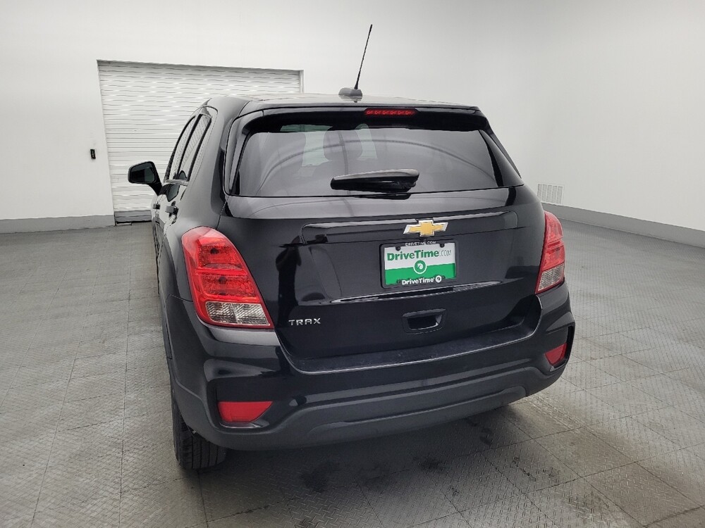 2020 Chevrolet Trax in Pensacola, FL 32505 - 18134592 6