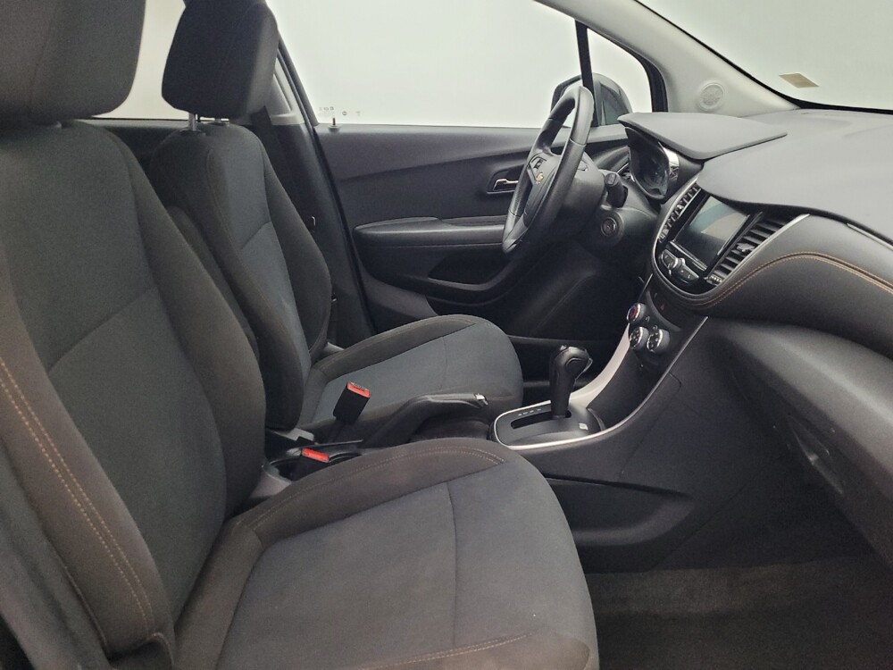 2020 Chevrolet Trax in Pensacola, FL 32505 - 18134592 21