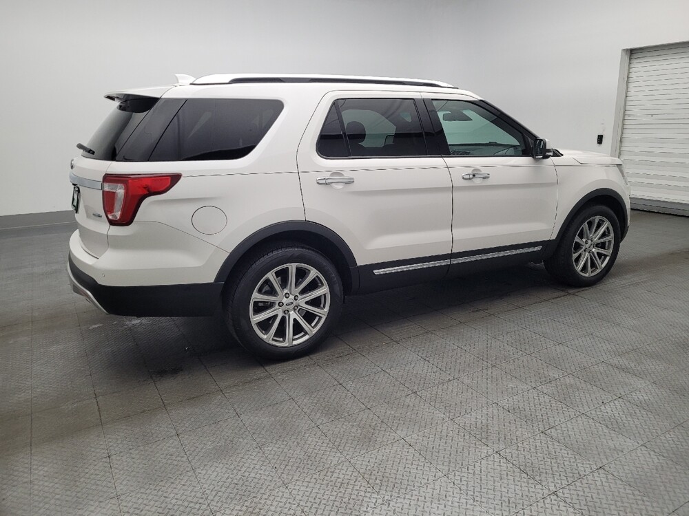 2017 Ford Explorer in Jacksonville, FL 32225 - 18134596 10