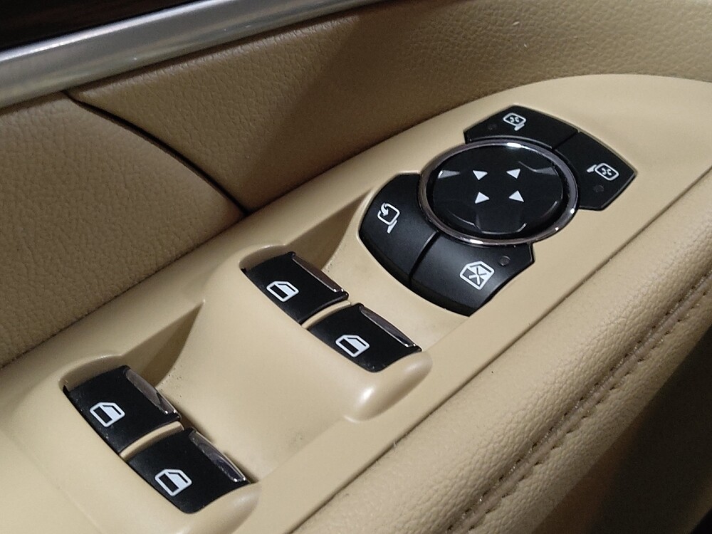 2017 Ford Explorer in Jacksonville, FL 32225 - 18134596 27