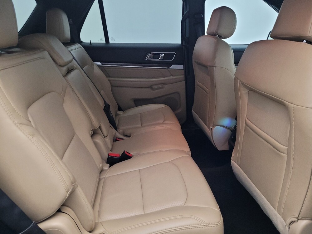 2017 Ford Explorer in Jacksonville, FL 32225 - 18134596 19