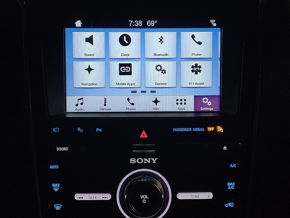 2017 Ford Explorer in Jacksonville, FL 32225 - 18134596 25