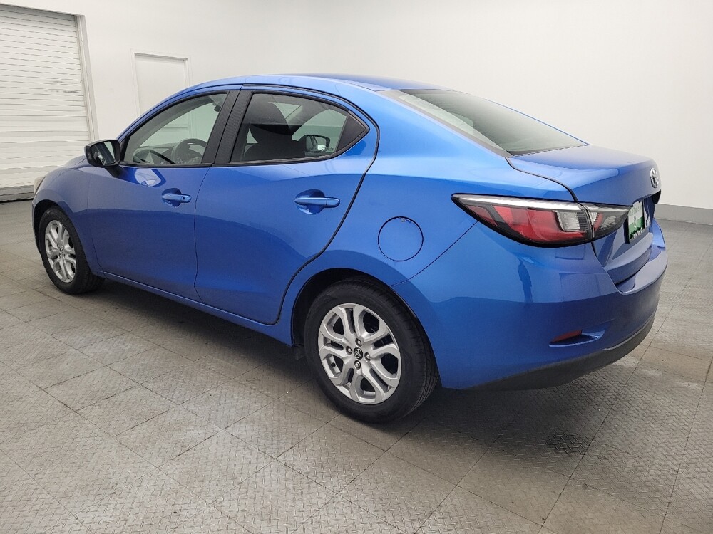 2017 Toyota Yaris in Jacksonville, FL 32225 - 18134599 5