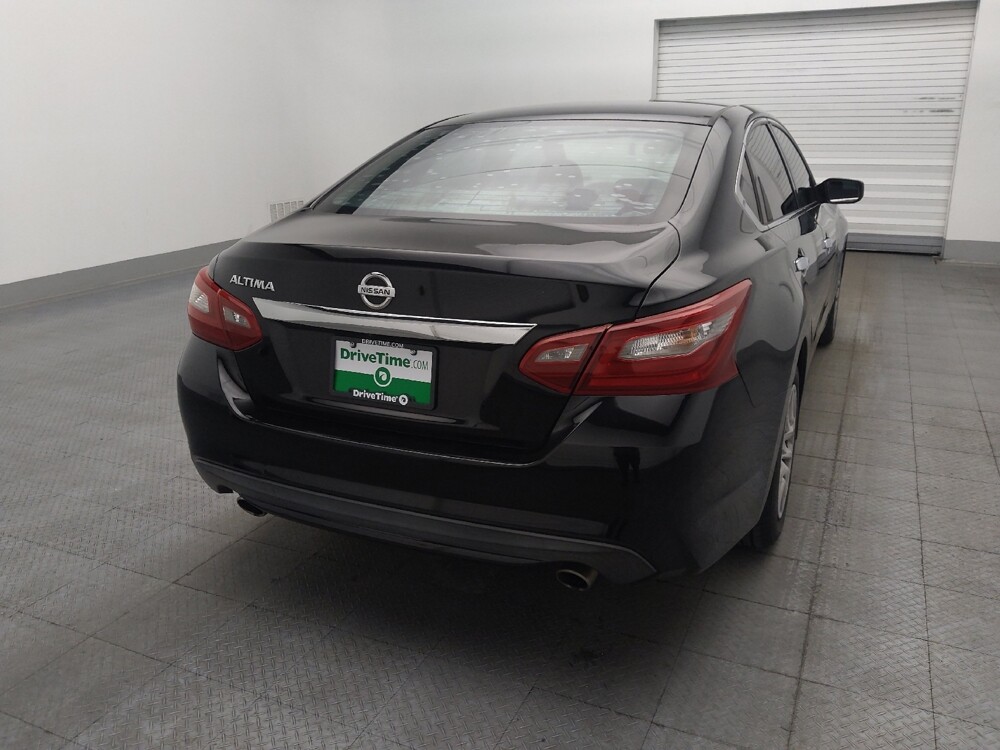 2018 Nissan Altima in Pensacola, FL 32505 - 18134604 7