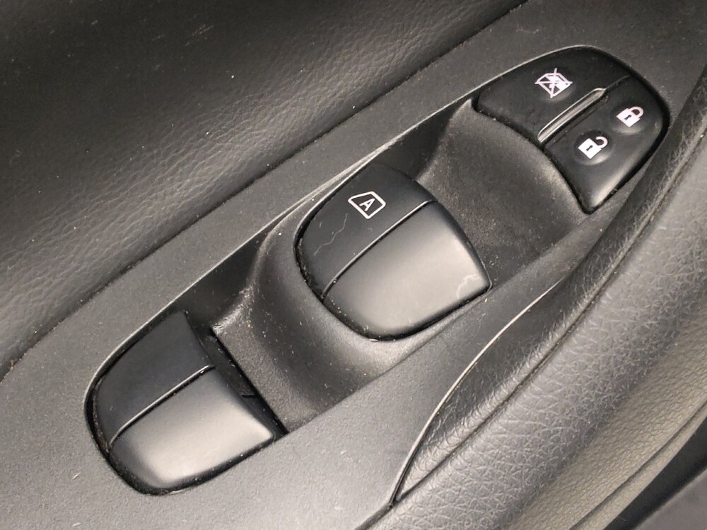 2018 Nissan Altima in Pensacola, FL 32505 - 18134604 27