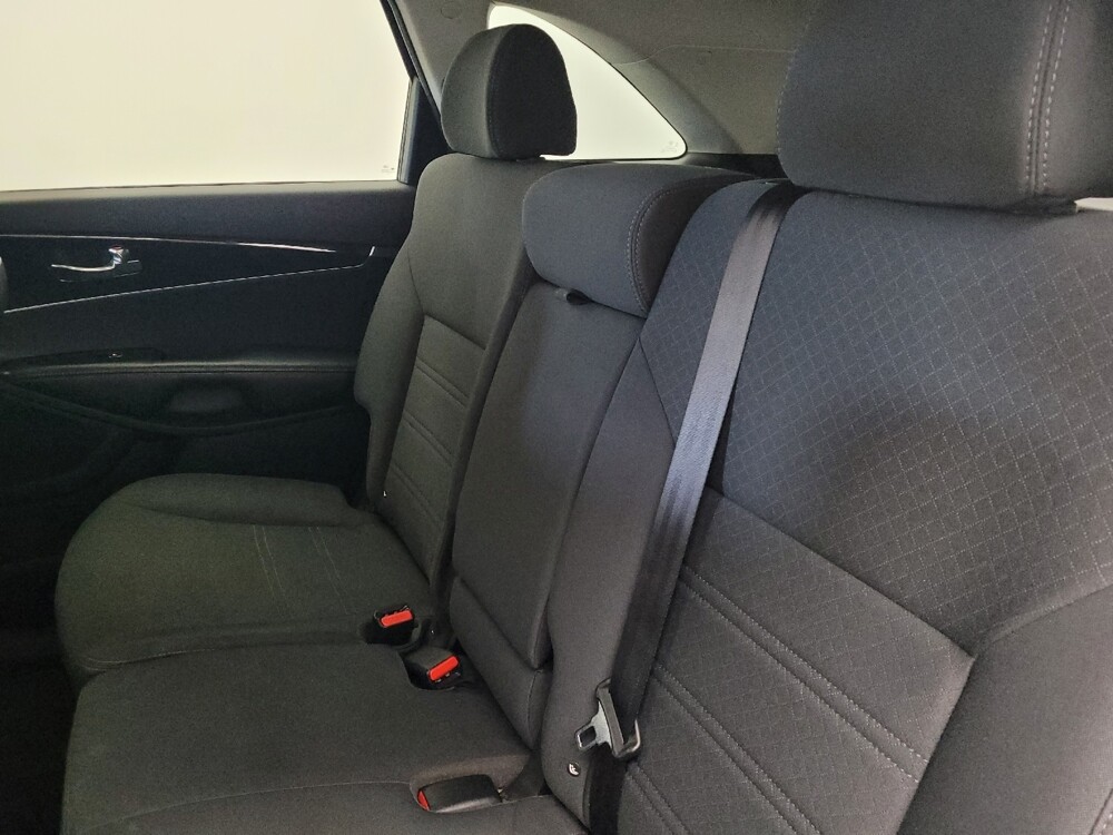 2020 Kia Sorento in Jacksonville, FL 32225 - 18134611 18