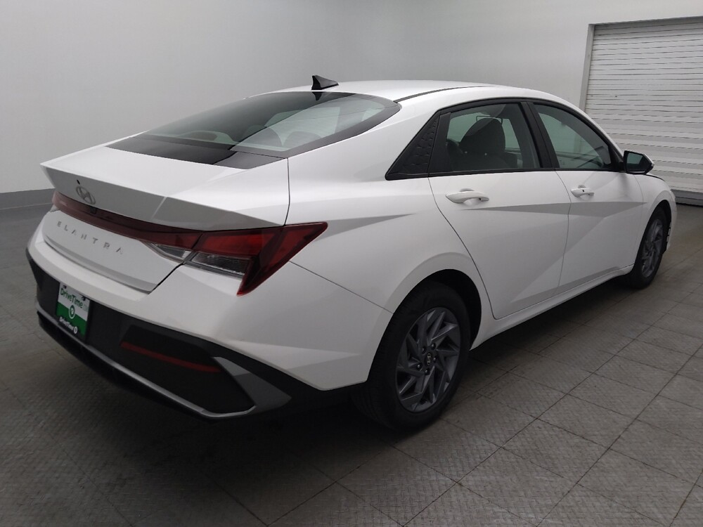 2024 Hyundai Elantra in Kissimmee, FL 34744 - 18134616 9