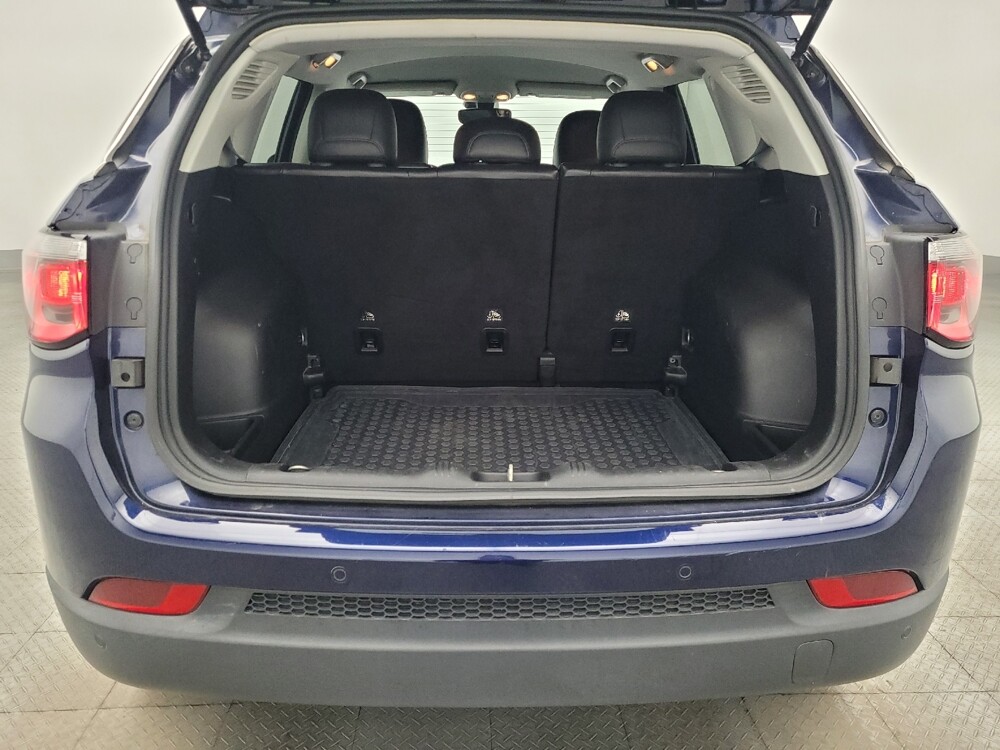 2018 Jeep Compass in Jacksonville, FL 32210 - 18134619 29