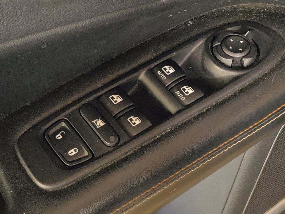 2018 Jeep Compass in Jacksonville, FL 32210 - 18134619 27