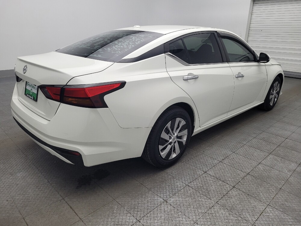 2020 Nissan Altima in Jacksonville, FL 32225 - 18134622 9