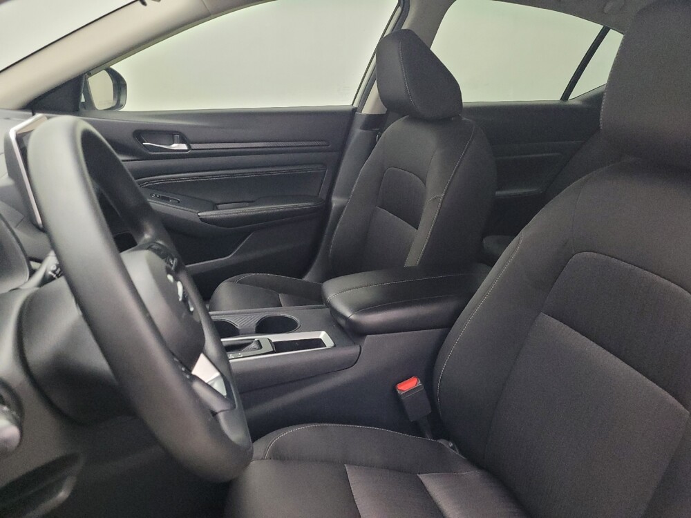 2020 Nissan Altima in Jacksonville, FL 32225 - 18134622 17