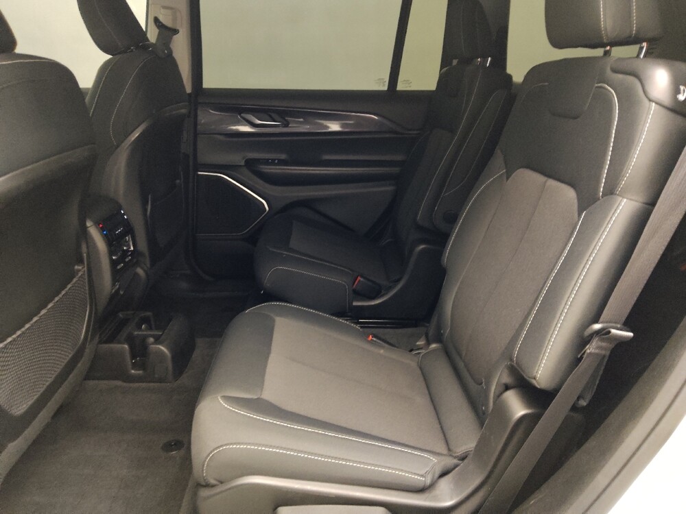 2022 Jeep Grand Cherokee L in Jacksonville, FL 32225 - 18134624 18