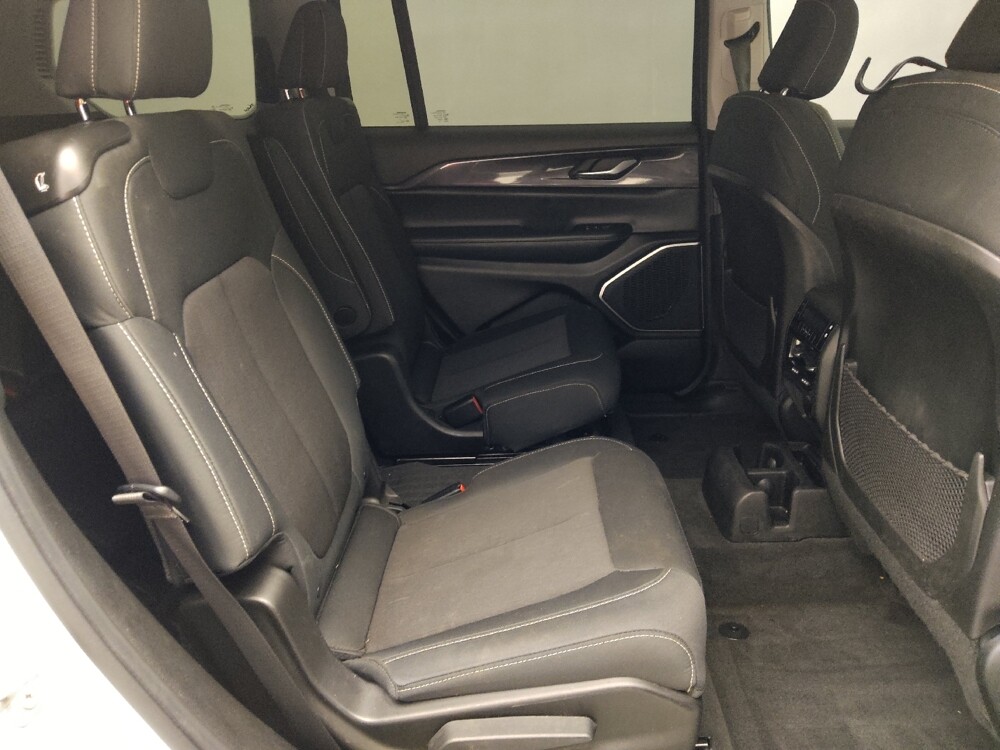 2022 Jeep Grand Cherokee L in Jacksonville, FL 32225 - 18134624 19