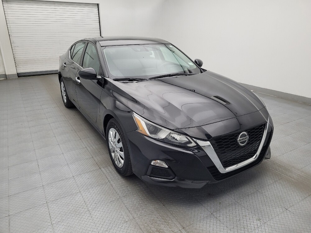 2020 Nissan Altima in Raleigh, NC 27604 - 18134634 13