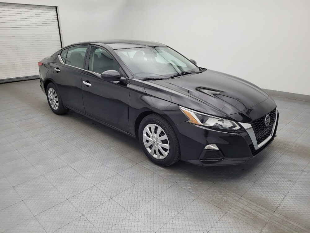 2020 Nissan Altima in Raleigh, NC 27604 - 18134634 11