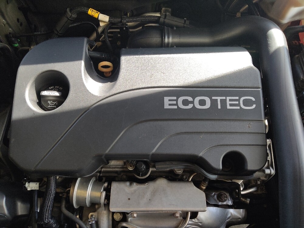 2019 Chevrolet Equinox in Raleigh, NC 27604 - 18134640 30