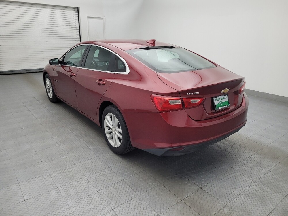 2018 Chevrolet Malibu in Greensboro, NC 27407 - 18134642 5