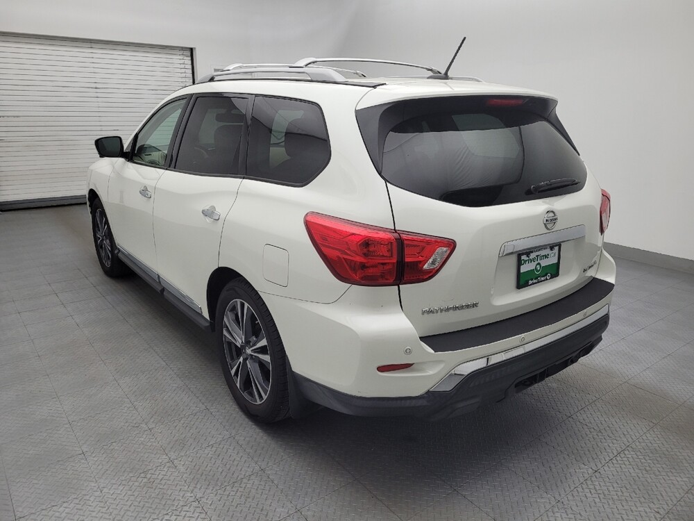 2018 Nissan Pathfinder in Charleston, SC 29414 - 18134650 5