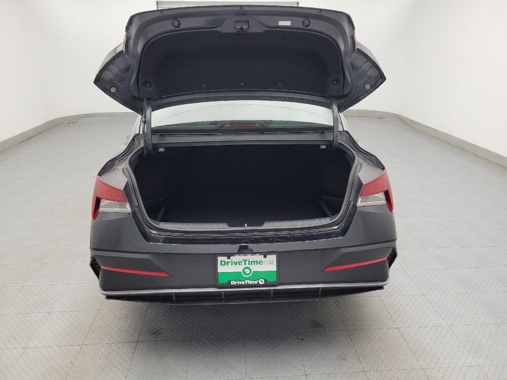 2025 Hyundai Elantra in Raleigh, NC 27604 - 18134652 29