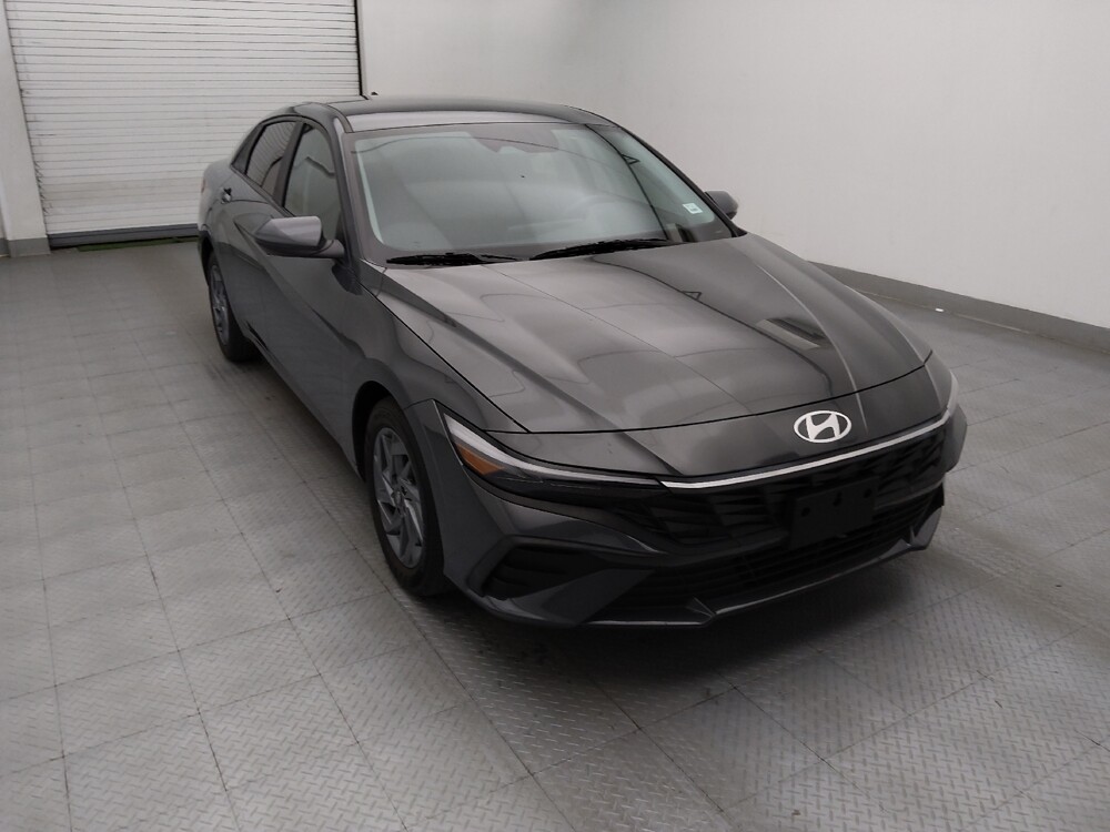 2024 Hyundai Elantra in Raleigh, NC 27604 - 18134658 13