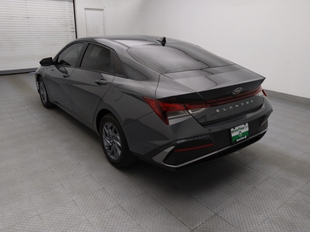 2024 Hyundai Elantra in Raleigh, NC 27604 - 18134658 5