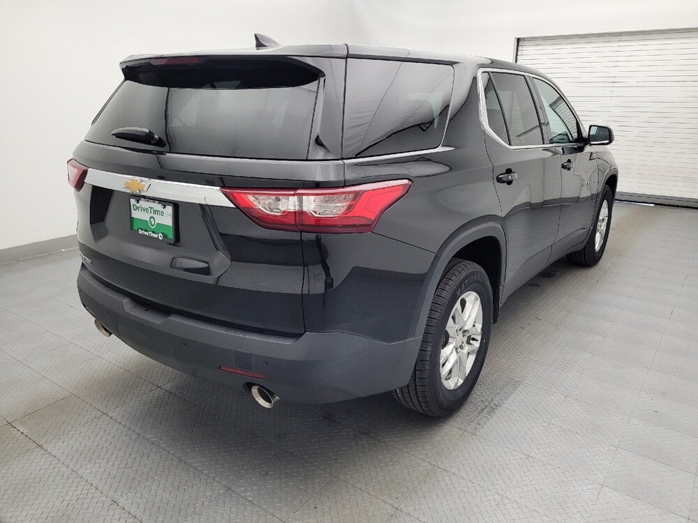 2018 Chevrolet Traverse in Conway, SC 29526 - 18134659 9