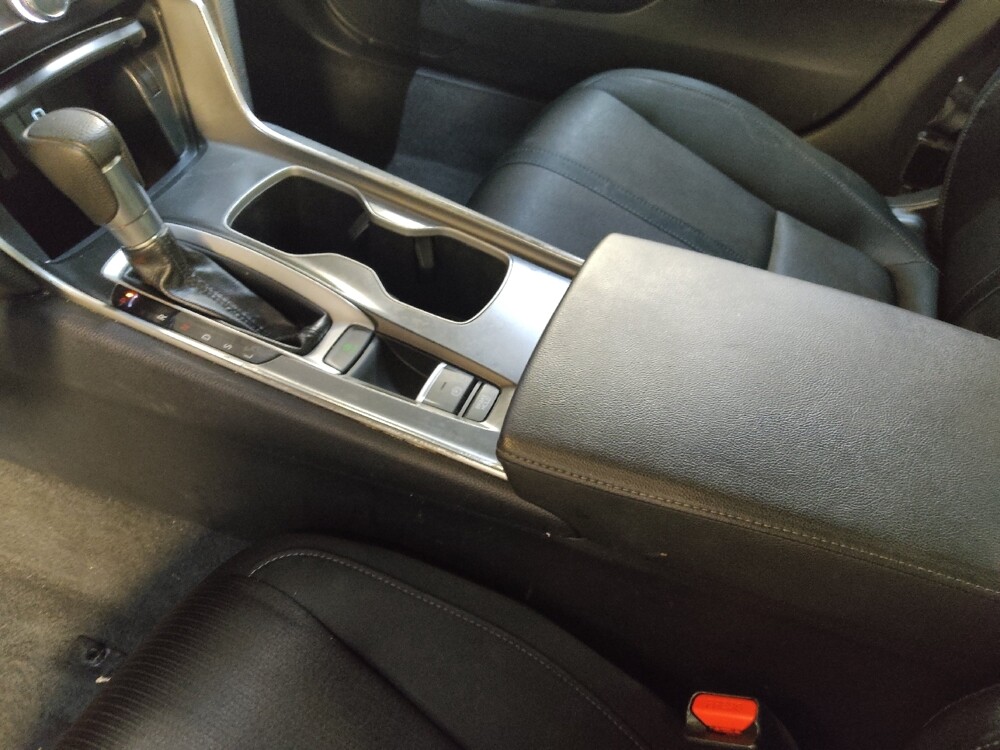 2020 Honda Accord in Charleston, SC 29414 - 18134660 26