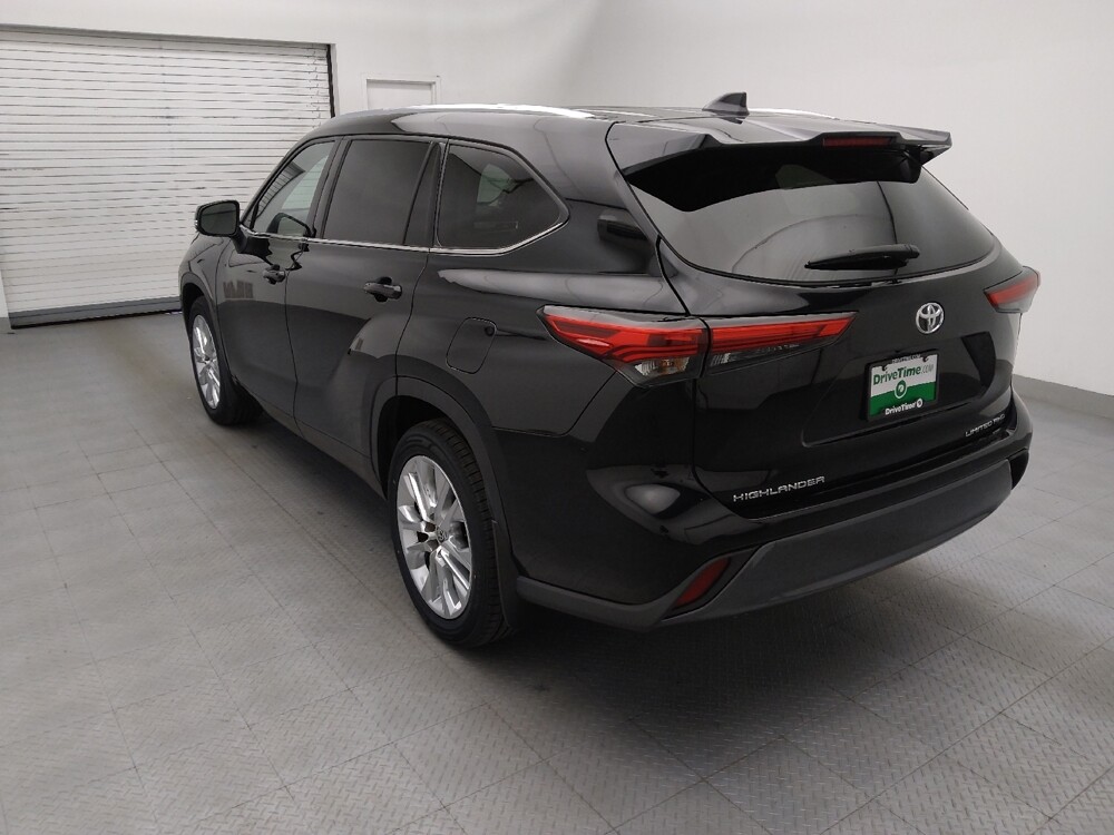 2022 Toyota Highlander in Charleston, SC 29414 - 18134662 5