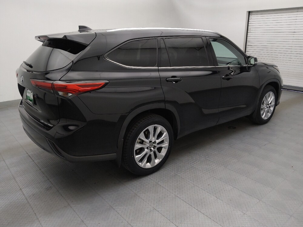 2022 Toyota Highlander in Charleston, SC 29414 - 18134662 10