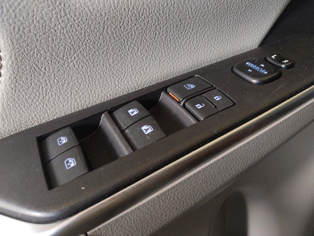 2016 Toyota Camry in Raleigh, NC 27604 - 18134663 27