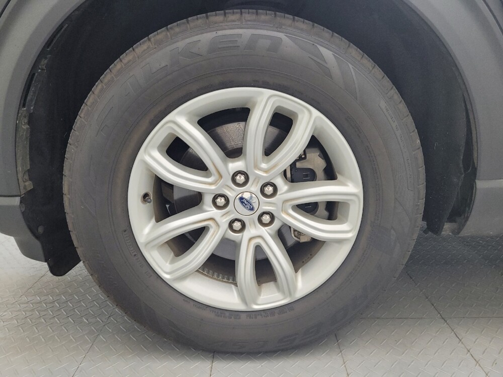 2020 Ford Explorer in Columbia, SC 29210 - 18134666 31
