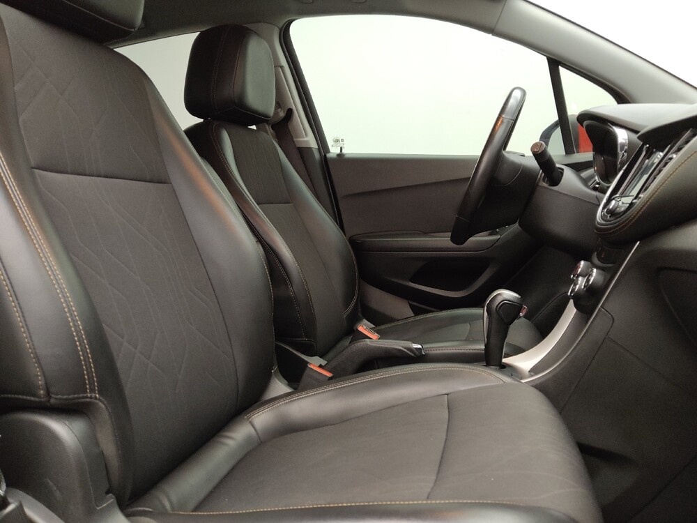 2020 Chevrolet Trax in Albuquerque, NM 87123 - 18134685 21