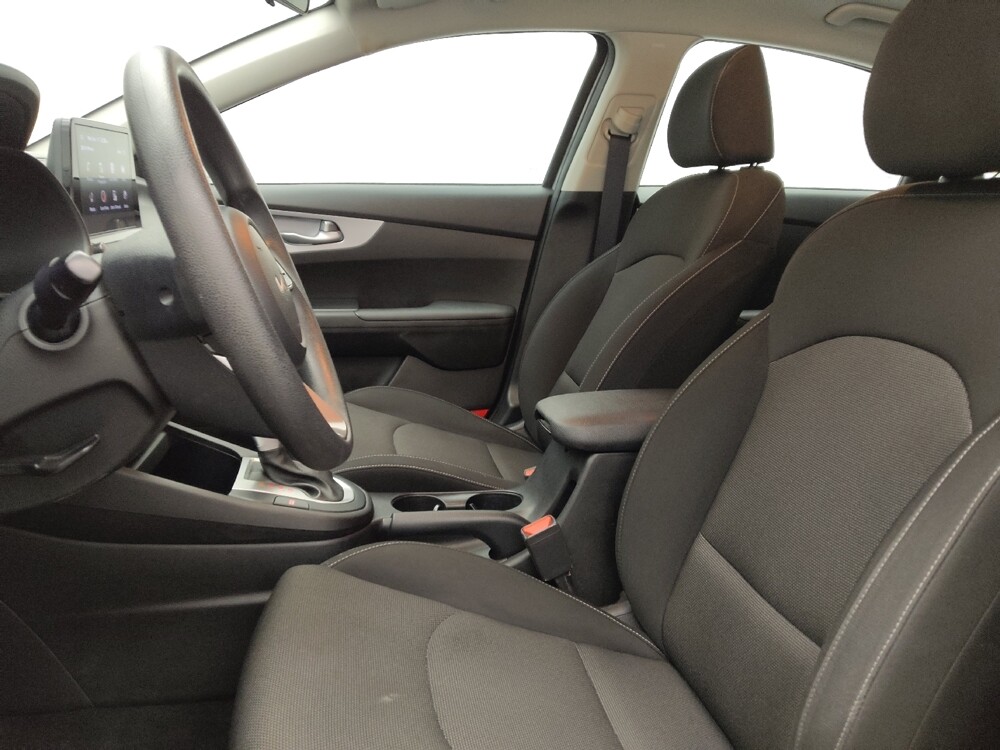 2023 Kia Forte in Albuquerque, NM 87123 - 18134687 17
