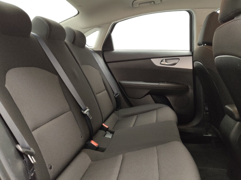 2023 Kia Forte in Albuquerque, NM 87123 - 18134687 19