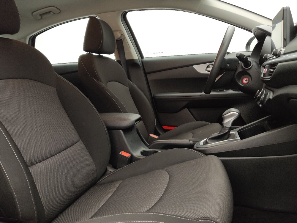 2023 Kia Forte in Albuquerque, NM 87123 - 18134687 21