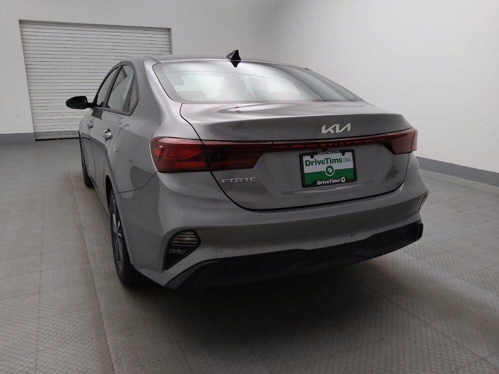 2023 Kia Forte in Albuquerque, NM 87123 - 18134687 6