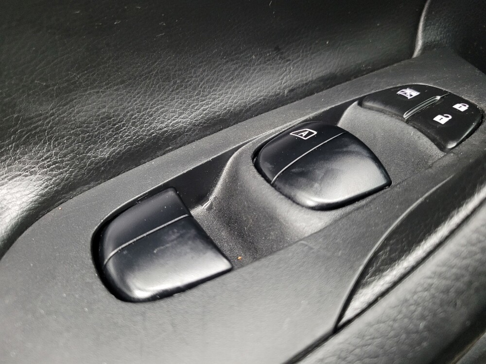 2017 Nissan Altima in Memphis, TN 38128 - 18134697 27