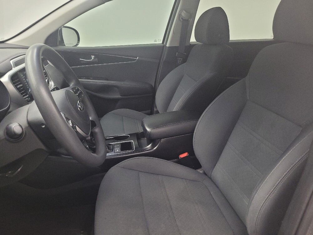 2019 Kia Sorento in Madison, TN 37115 - 18134704 17