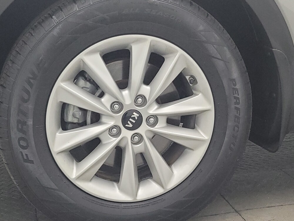 2019 Kia Sorento in Madison, TN 37115 - 18134704 31