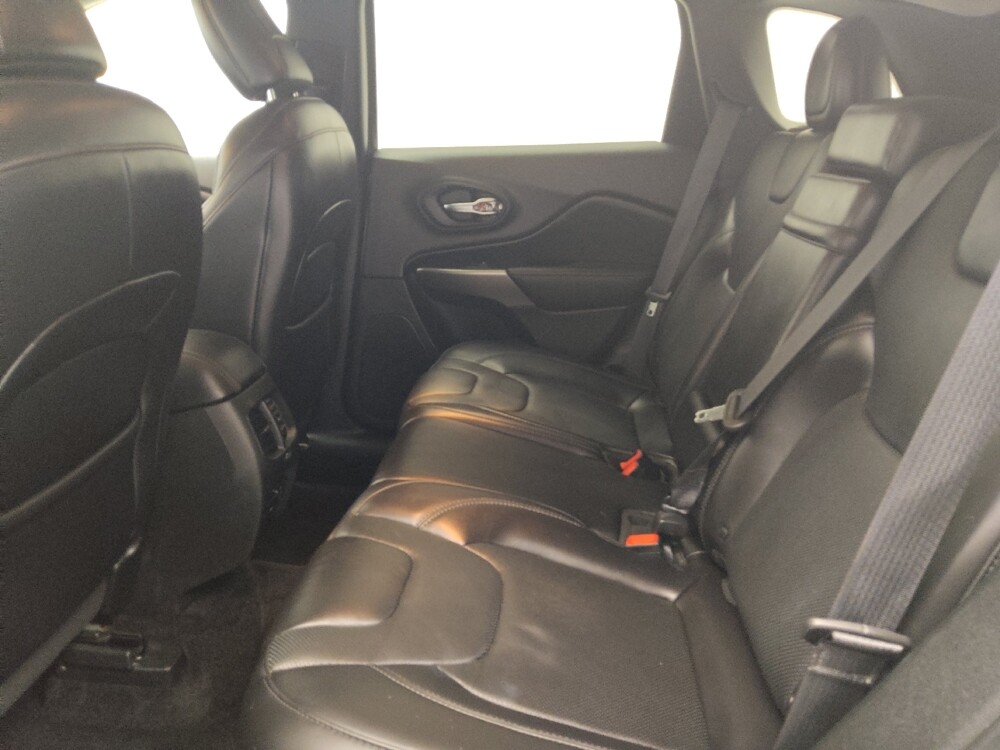 2019 Jeep Cherokee in Memphis, TN 38128 - 18134706 18