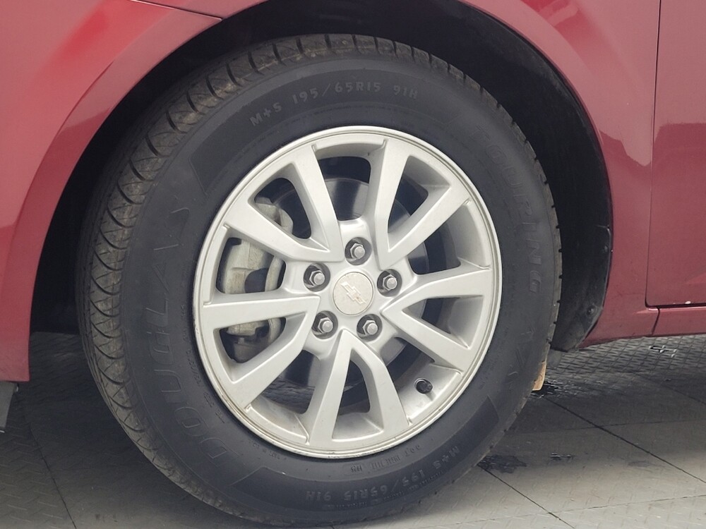 2017 Chevrolet Sonic in Madison, TN 37115 - 18134708 31