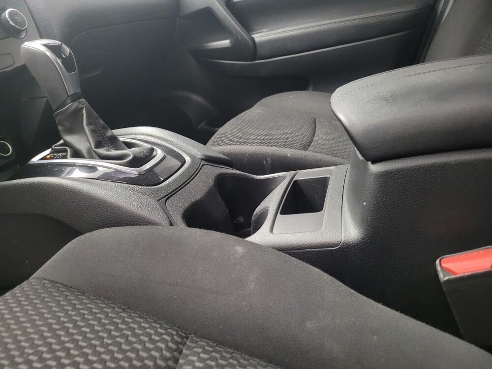 2019 Nissan Rogue Sport in Memphis, TN 38128 - 18134710 26