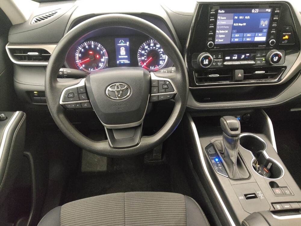 2022 Toyota Highlander in Houston, TX 77060 - 18134725 22