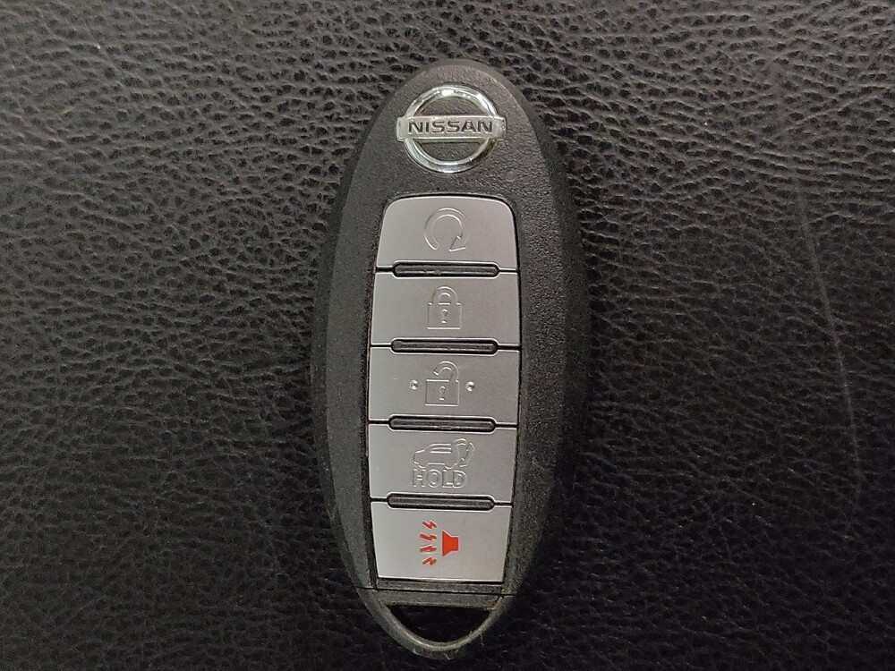 2019 Nissan Pathfinder in Houston, TX 77060 - 18134730 32