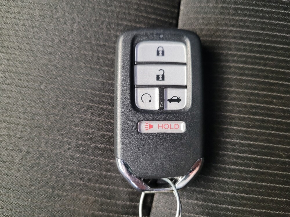 2018 Honda Accord in Indianapolis, IN 46222 - 18134734 32