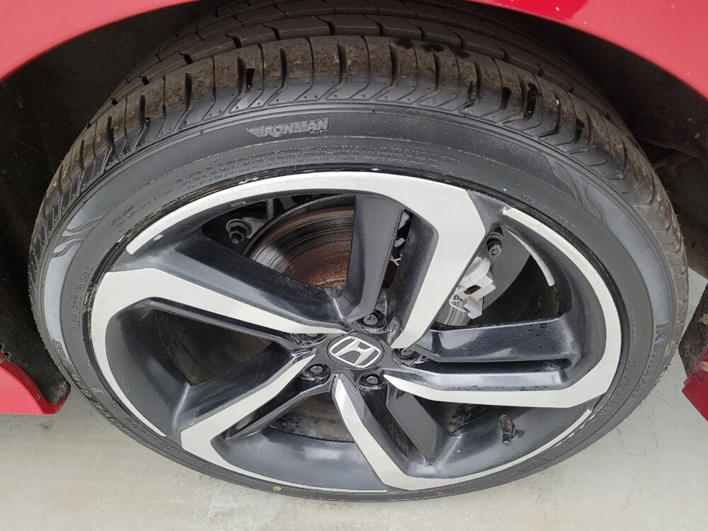 2018 Honda Accord in Indianapolis, IN 46222 - 18134734 31