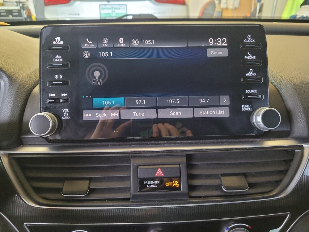 2018 Honda Accord in Indianapolis, IN 46222 - 18134734 25